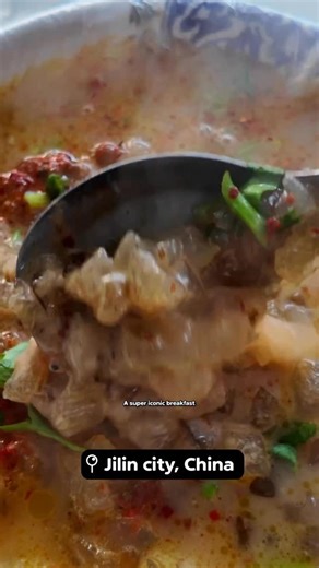 Blondie In China on Instagram: "Fried starch + sesame sauce = breakfast of champions! 📍Jilin city, China"