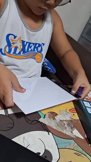 Innovative LED Light Pad for Flipbook Animation