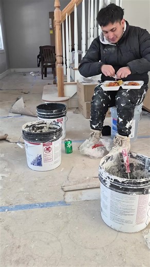 scrapy (@scrapy93_)’s videos with sonido original - maurygarnica