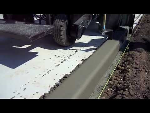 Slip Form Machine. Power Curb.