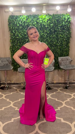 Obsessed with this pink, Its giving Barbie!!🩷💖🩷#promdress #bridaltraditionsnc #fyp #prom2026 #