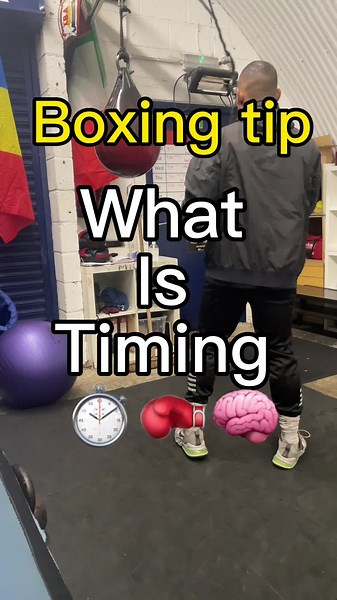 What is timing #boxing #regalboxing #fyp #foryou #boxingtechnique #boxingtok #boxingtips #boxingknowledge #boxingtutorial