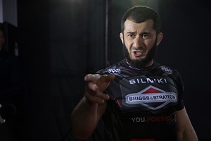 Mamed Chalidow o KSW Games: Włączyła mi się taka chęć rywalizacji, że kupuję kierownicę i będę trenował do kolejnej edycji [WIDEO]