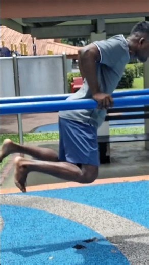 Explosive dips #dips #calisthenics #explosive #push