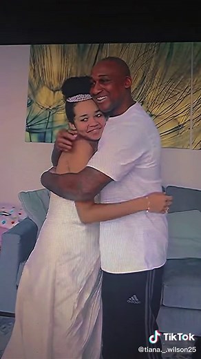 Tiana train on her mums wedding dress😢🥺