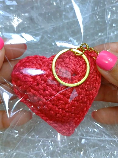 Corazónes a crochet #crochet #flowers #knitting