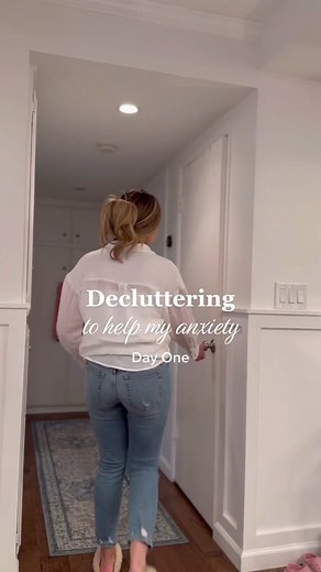Aesthetic Mom Motivation for Decluttering Anxiety Relief Journey