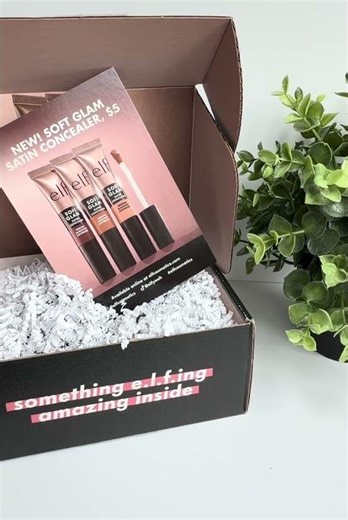 Unboxing Gifts by Elf