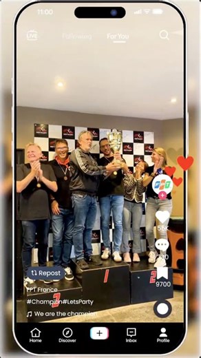 #FPTPeople | Mời bạn khám phá văn hóa làm việc “Workcation” cùng FPT France 🇫🇷 Tại FPT Software, 88 văn phòng là 88 mảnh ghép độc đáo trải dài khắp năm châu. Trong bài viết này, chúng tôi sẽ đưa bạn đến thăm những người đồng đội áo cam tại "đất nước hình lục lăng" - Pháp. Khám phá bí quyết nằm sau những hợp đồng triệu đô và môi trường làm việc tràn cảm hứng, FPT France sẽ khiến bạn bất ngờ với văn hóa "Workcation" được tạo nên từ "Wo