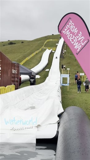 Waterworld NZ on Instagram: "Might be a bit nippy hitting the catch pool first thing in the morning at the moment, but it’s 150m of pure fuuuuuuuuuuuuuuuun getting there 💦😂 Tag the buddy you’d wrap your arms around on the way dooooooooooown and you might just catch our eye and score a double pass 🧊🧊"