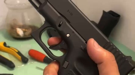 g17军版，888。铝合金滑，管，飞机座，机瞄，合金内管座，刚附近，刚锤组，刚空挂，刚连杆，铝合金中身，班机，尼龙握把，尼龙飞鸡头。