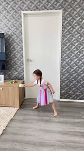 DIY Paper Cup Zipline Fun 🚠 We made our very own mini zipline using just paper cup and yarn, attached on tables with sticky tape and Oh my goodness, so much giggling 😍. Her little hands held tight as the cup went whoosh, zippp and weee… from one table to the other table. It’s easy set up, but perfect for curious child like mine❤️ Lots of fun and again ! again ! moments. #educationalcontent #funlearning #diycrafts #learningisfun #kidsactivities | Juliefel Geraldez Flew