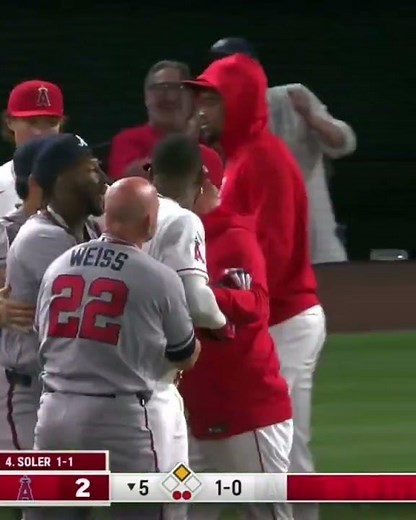 Soler and Lopez have both been ejected (via @mlb/TT)