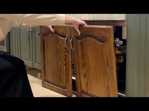 The GENIUS new cabinet door trend everyone's copying for their kitchens!