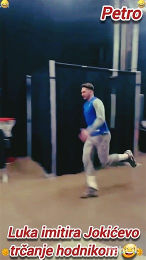 💪🔥Luka Dončić imitates Nikola Jokić’s run through the hallway😎