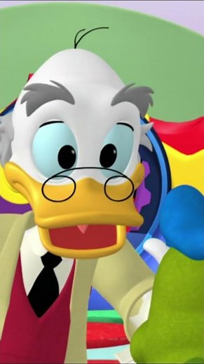 Ribbit 🐸 Donald becomes a frog when he drinks a strange potion! Shorts MickeyMouseClubhouse