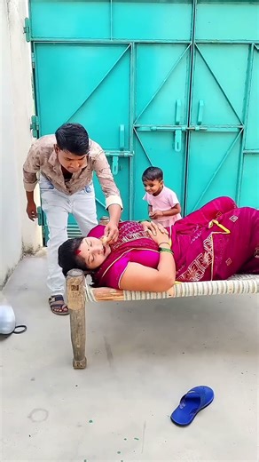 agna me saiya ji swimming 😂😂😂😂😂😂😂😂😂😂😂😂😂 #shorts #short #trending #viralshort #funny