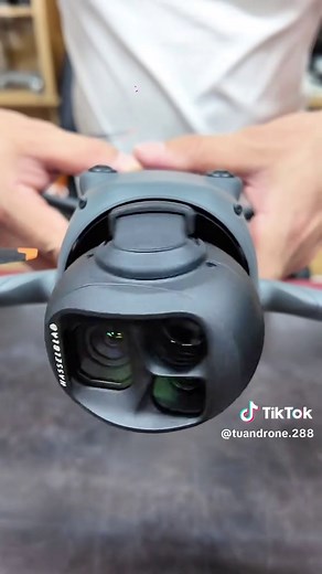 Mavic 4 Pro Combo RC Pro2 - Siêu Phẩm Cho Nghề Flycam