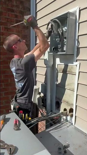 Electric Panel Replacement-Important Information on Breaker Panels #electrician #electrical #safety