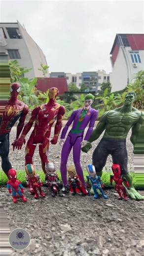 Team Marvel & Their Kids Dance Aram Sam Sam #shortvideo