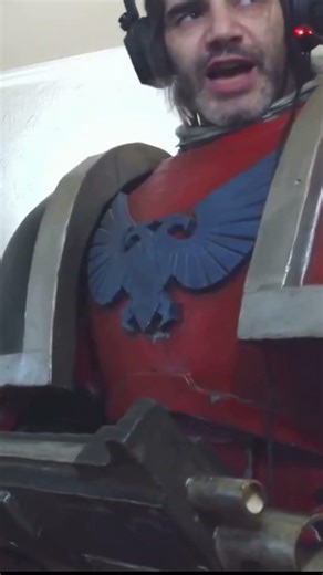 Female Custodes (Space Marine Cosplay)