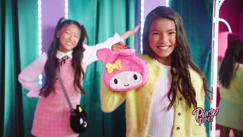 Purse Pets, Sanrio Hello Kitty and Friends, Kuromi Interactive Pet Toy & Crossbody Kawaii Purse, Over 30 Sounds & Reactions, Girls & Tween Gifts