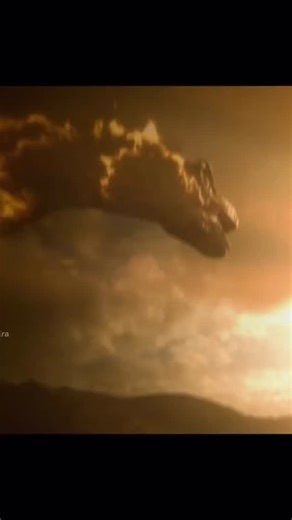 Extinct Era on Instagram: "About 66 million years ago, a 10 kilometer (6 mile) wide asteroid struck the shallow waters off what is now the Yucatán Peninsula. It hit Earth at roughly 20 kilometers per second (about 45,000 miles per hour), releasing more energy than all nuclear weapons ever built. The impact instantly vaporized rock and ocean water, sent debris into space, and carved out the Chicxulub crater, which is about 180 kilometers (110 miles) across. The collision produced extreme heat tha