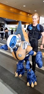 First Walk with the Halo CE Grunt Puppet! Creator - Planet Alexander Projects | Halo News