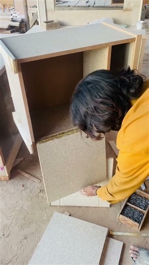 How to fix side table door? #wood #carpentry #foryou #furniture #howto #wooding #woodwork #wheelsaw