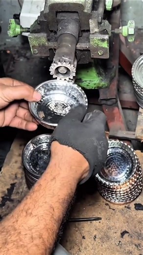 Metal Bowl Edge Forming Process #machinetools #industry #shorts