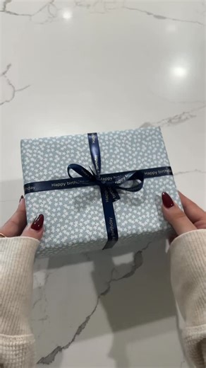 Emma Smith on Instagram: "The best label maker there is! Linked in my bio site! #phomemo #labelmaker #phomemolabelmaker #phomemoa30 #phomemoribbonprinter #giftwrapping #phomemo_funmemo #funmemolife #asmrsounds #asmr #satisfying #ribbion #gifts #giftinspo #labels @phomemo_official"