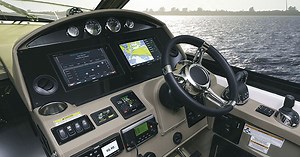 Garmin GHC 50 Autopilot Display Makes Boating Easier