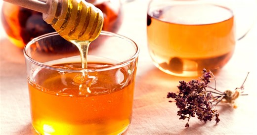 La propolis a-t-elle vraiment des bienfaits sur le système immunitaire, la pousse des ongles et contre le mal de gorge ?