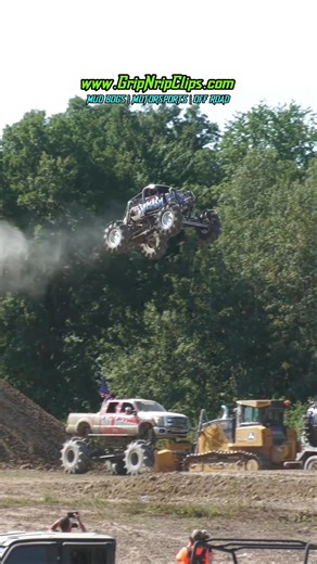 World Record Jump EPIC CRASH! #GripNripClips #mudbog #trucks #mudding #mudtrucks #4x4 #horsepower