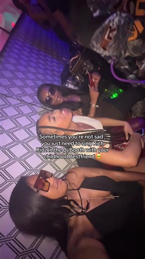 When they played this in the 8th grade dance it was over with 💀😂. Loveee her downnn 😭 @K✨ #atlanta #richkidz