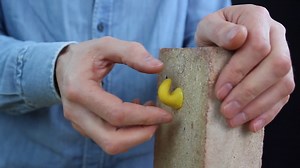 This glue can be molded to fix anything (via Insider Picks). If you want to buy one, use our link. We'll make some money to support our videos: http://insder.co/sugru8 | Insider