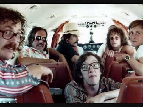 COMMANDER CODY - DADDY'S DRINKING UP OUR CHRISTMAS