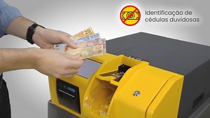 Smart Cash Plus - Uma solução revolucionária que vem crescendo em todo o país. Smart Cash Plus é instalada em seu estabelecimento e possibilitando depósitos de numerários recebidos durante o expediente, validando cédulas inseridas e fazendo toda a contabilidade do movimento. Uma vez feito o depósito, o risco sobre os valores inseridos são totalmente da Prosegur. Veja algumas características do equipamento: - Contagem de 350 cédulas por minuto - Impressão de recibos - Possibilidade de cadastro de