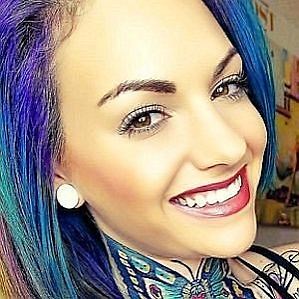 Pandora Blue Boyfriend 2026: Dating History & Exes - CelebsCouples