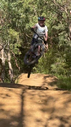 Glenny from today @Weeklysendzz17 @Hpshredz @spectral-shredz #fypシ #dontflop #mtb