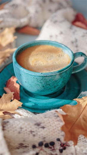 Cassandra Aarssen • Organizing Expert on Instagram: "✨ Organizing hack: Think of your home like a city!🏙️ To learn how to map and zone your home - comment ZONE and I’ll send you the link with my “full tour!” Think of each room as a region, and then break it down into cities, and further into neighborhoods. ☕ For example: your coffee maker? That’s Beverage City. Inside it, there’s a Coffee Neighborhood and a Tea Neighbourhood—with your mugs and sugar living close by as good neighbours. 😉 This i