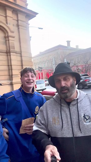 Magpies Swooping in Tasmania - The Magpie Man