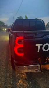 Hilux GR Smoked App Control Tail light 🇻🇺 💯 🔥 Price: 32,000VT Set. #Hilux #Toyota #SR #SR5 #Revo | Snap Buy