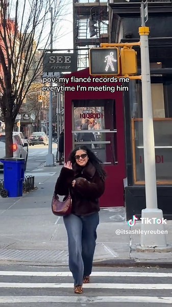 Why Keep a Bread Clip in Your Purse?