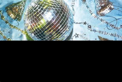 5 Fun Ways to Create a New Year's Eve Ball Drop at Home