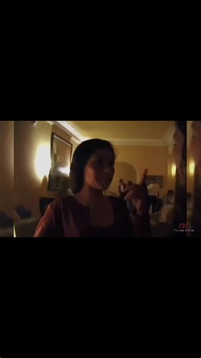 #parati #ladytabares #lavendedoraderosas | la vendedora de rosas