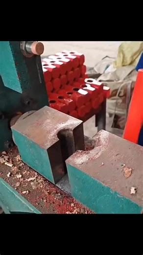 6.4K views · 56 reactions | The assembly of a mass #mass #massues #ingenious_tv #assembly #assemblymachine | Machine Artists | Facebook