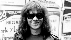 Tommy Ramone, Last Original Member of the Ramones, Dead at 65