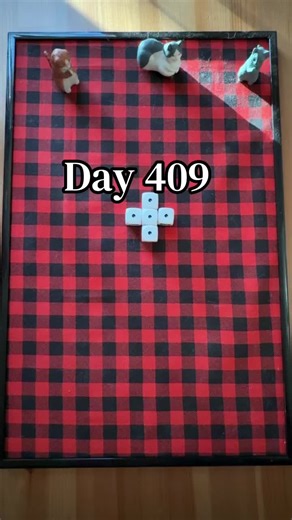 Day 409 of rolling 5 dice 5 times until we get a yahtzee in 1 roll. #Yahtzee #Dice #Roll #fyp #Dailychallenge