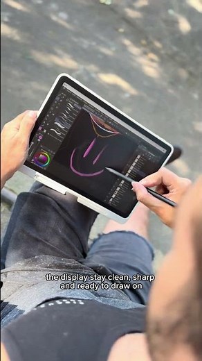 Drawing at the Skate Park with the MovinkPad 11 (Filthy Hands Test!)